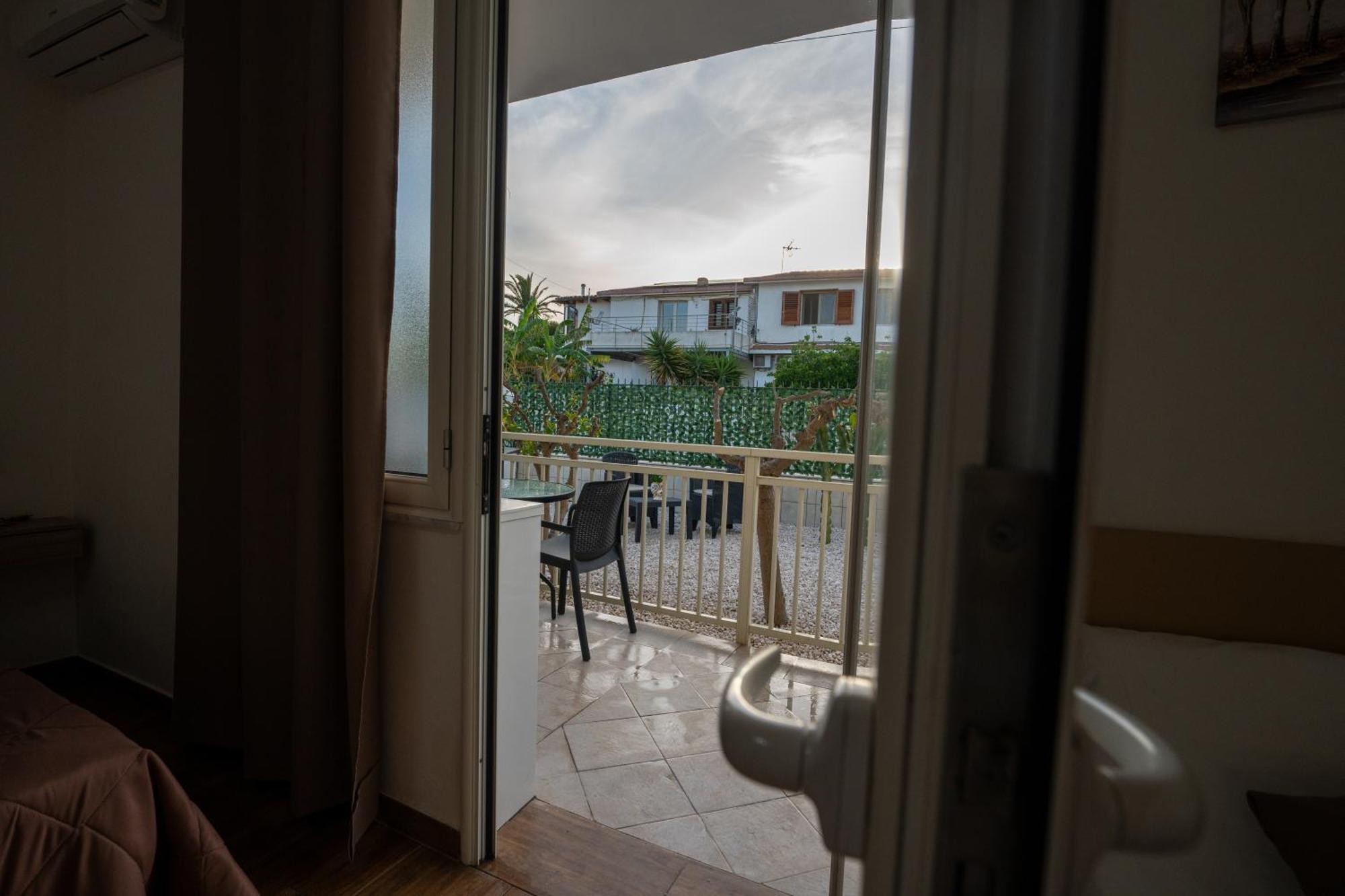 B&B Villa Achibea Агридженто Екстериор снимка